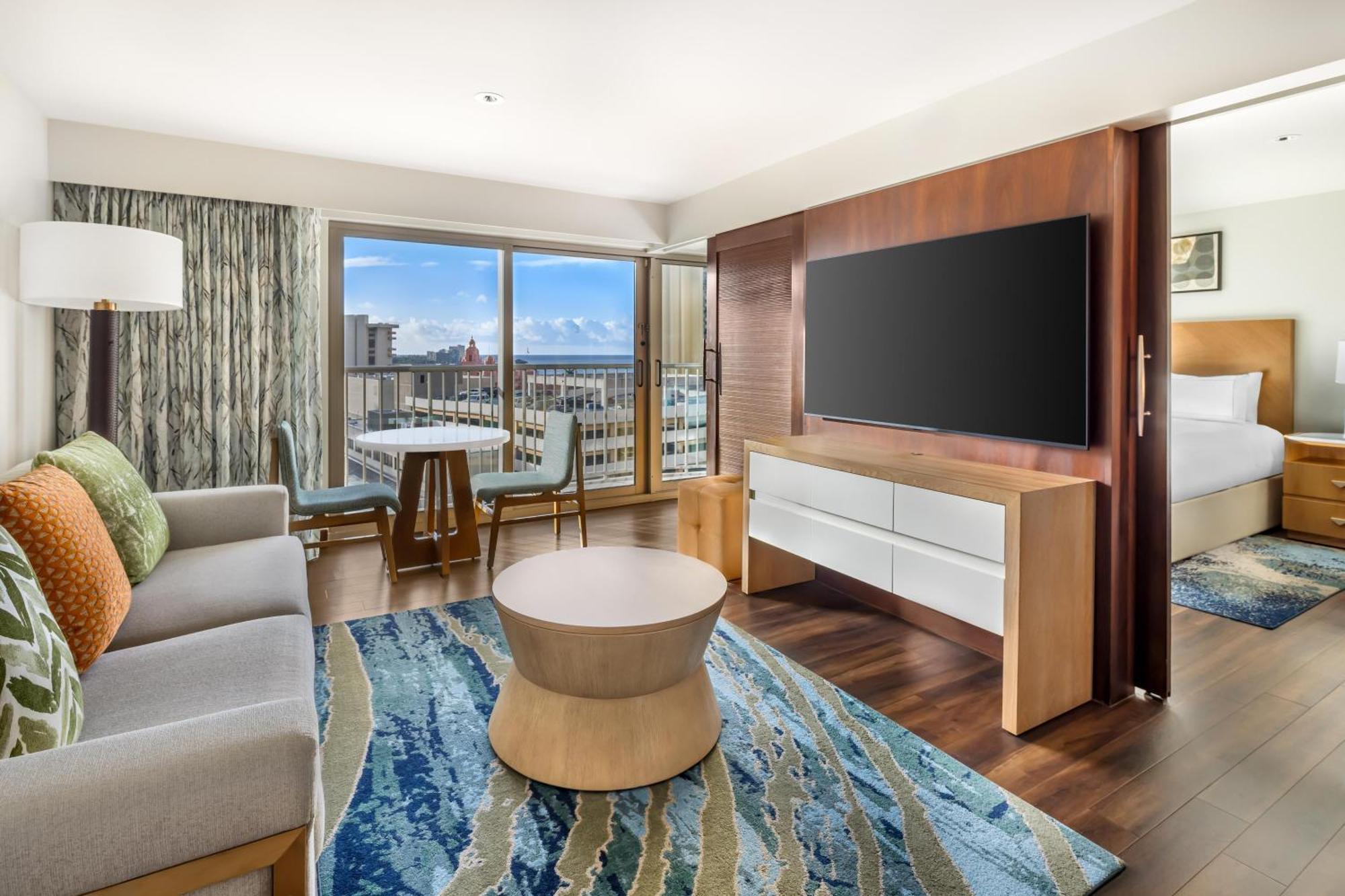 One-Bedroom Premier King Suite Sofa Bed,1770517132:JPEG