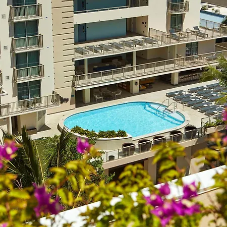 Hilton Garden Inn Waikiki Beach-2